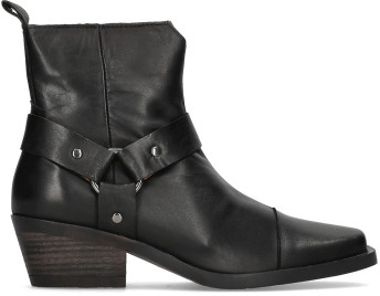 Creator Shiloh gležnjarji